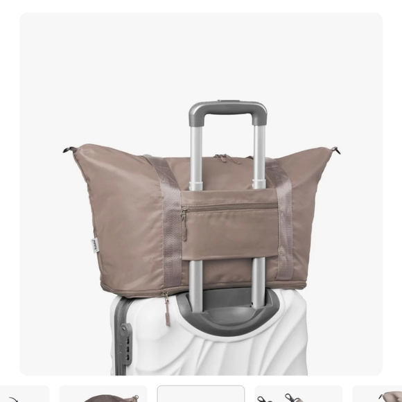 NWT THE FOLDIE THE ORIGINAL BEIGE TRAVEL BAG EXPANDABLE TOTE PACKABLE CARRY ON - Picture 14 of 16